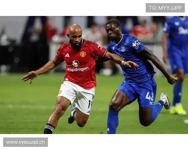 曼联进攻组织混乱问题显现，对球队近期表现形成制约